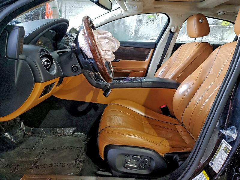 Фото 7 с аукциона – 2012 JAGUAR XJ с VIN SAJWA1CB0CLV25641