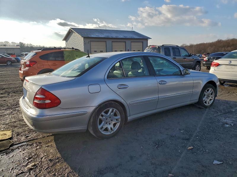 Photo 3 from auction – 2003 MERCEDES-BENZ E 320 with VIN WDBUF65JX3A202250