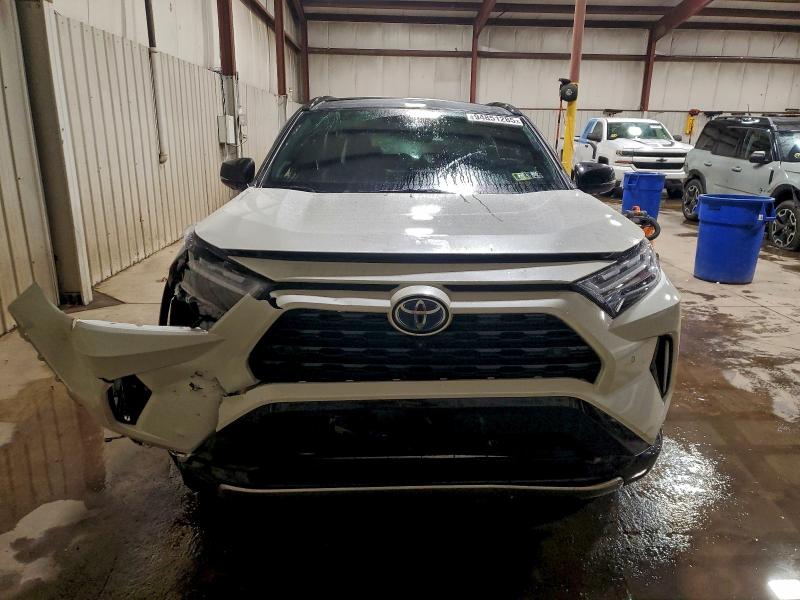 Photo 5 from auction – 2022 TOYOTA RAV4 XSE with VIN 4T3E6RFV0NU070516