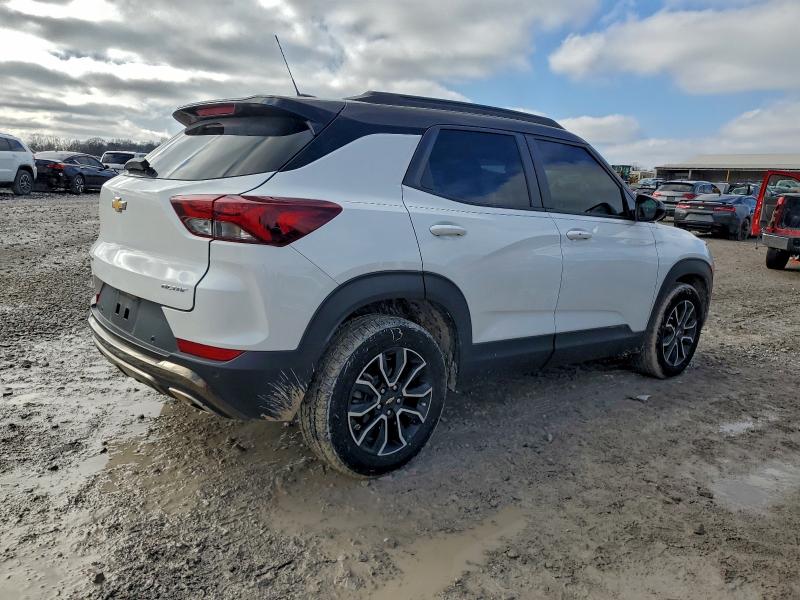 Photo 3 from auction – 2021 CHEVROLET TRAILBLAZE with VIN KL79MVSL0MB175095