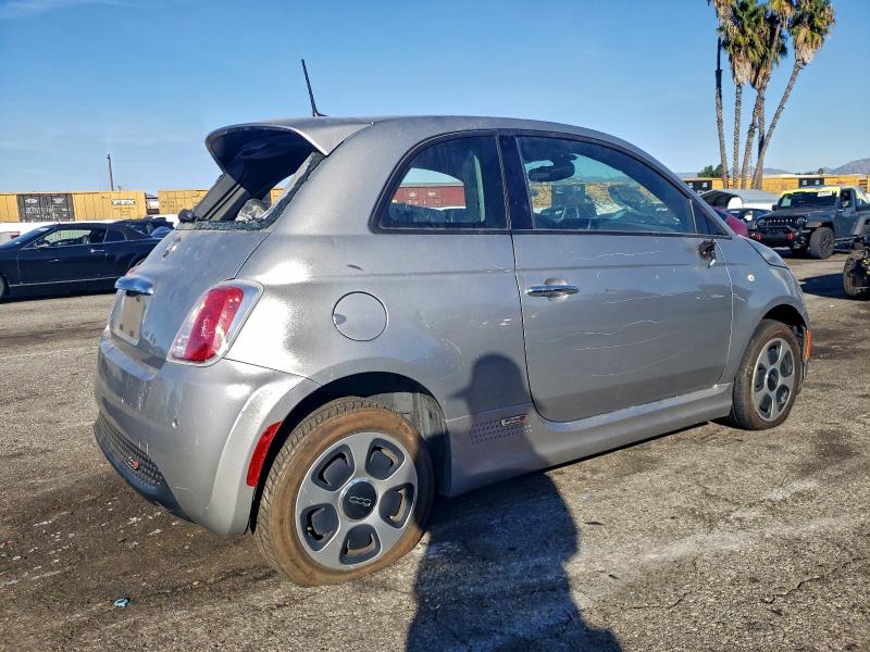 Photo 3 from auction – 2016 FIAT 500 with VIN 3C3CFFGEXGT125735