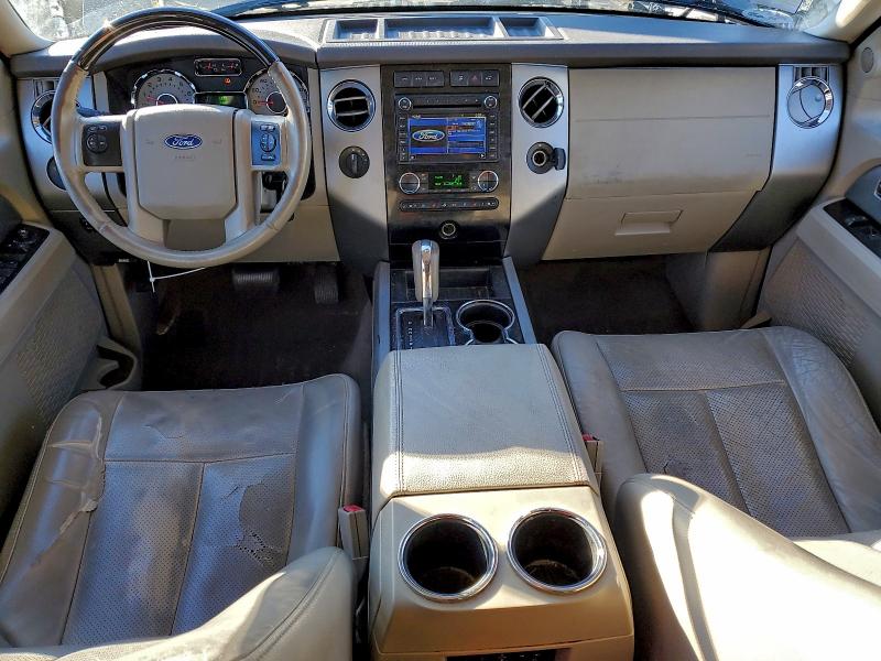 Photo 8 from auction – 2012 FORD EXPEDITION with VIN 1FMJU2A50CEF03626