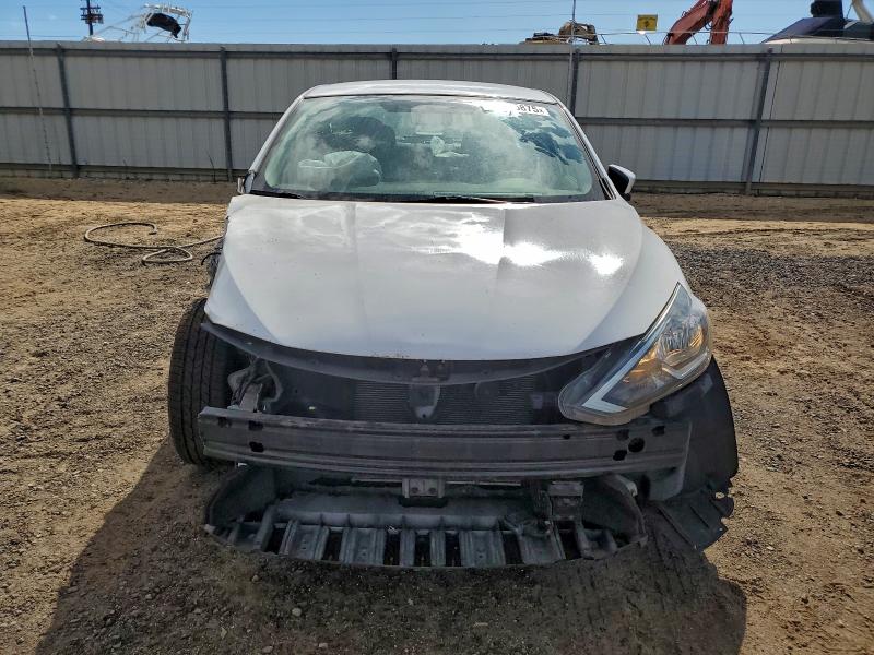 Photo 5 from auction – 2019 NISSAN SENTRA S with VIN 3N1AB7AP2KY348316