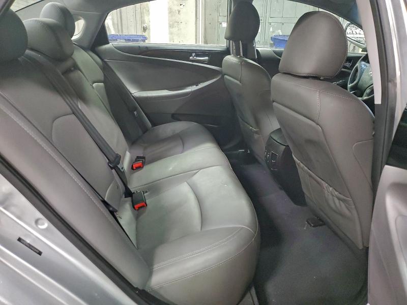 Photo 10 from auction – 2013 HYUNDAI SONATA SE with VIN 5NPEC4AC7DH608491