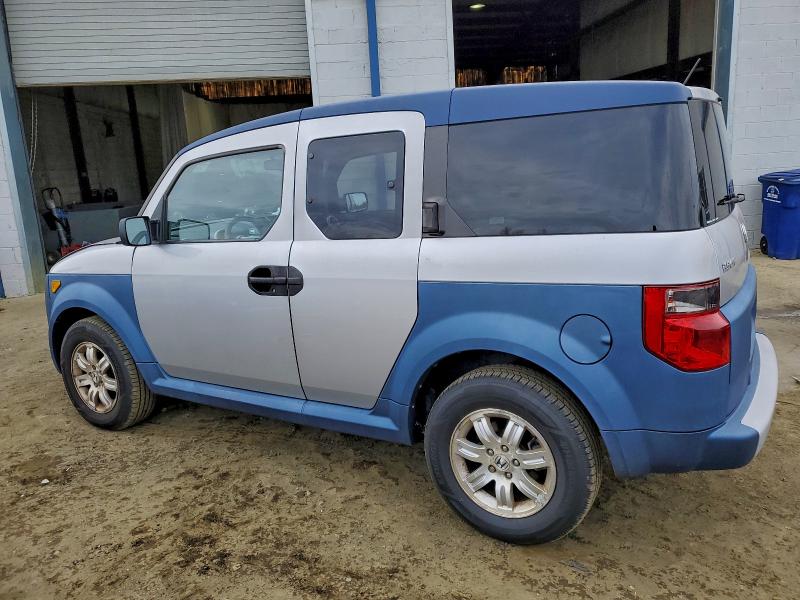 Photo 2 from auction – 2006 HONDA ELEMENT EX with VIN 5J6YH28616L016015
