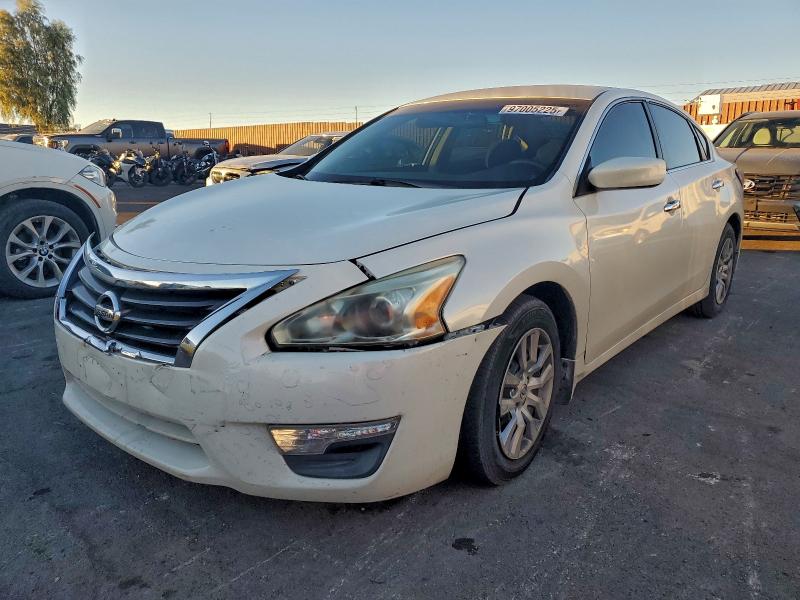 NISSAN ALTIMA 2015 with VIN 1N4AL3APXFC146816 - Photo from auction
