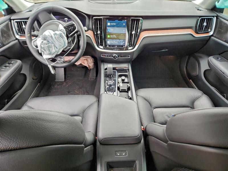 Фото 8 с аукциона – 2024 VOLVO S60 PLUS с VIN 7JRL12TL1RG284563