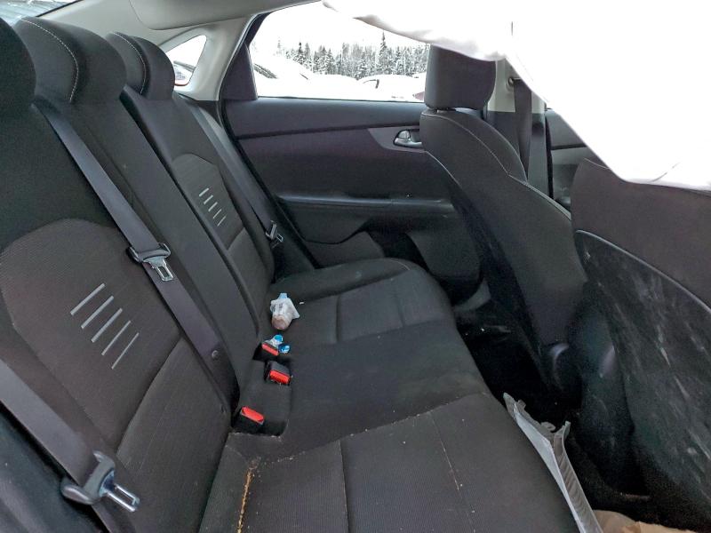 Photo 10 from auction – 2019 KIA FORTE with VIN 3KPF24AD4KE102330