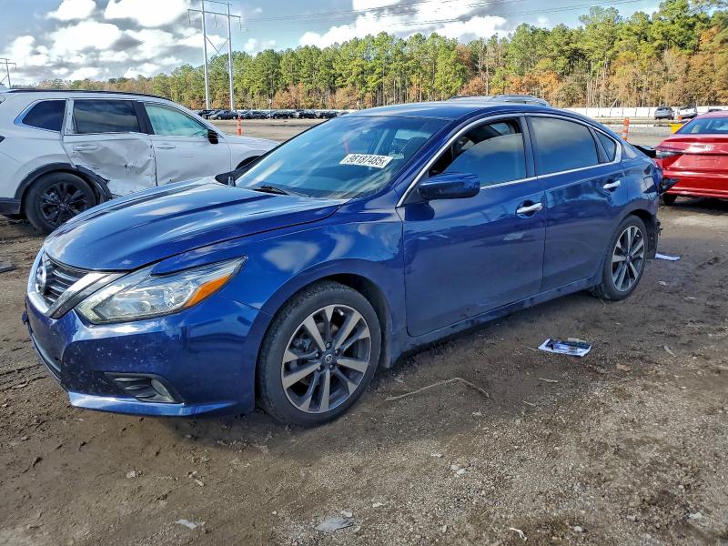 NISSAN ALTIMA 2.5 2017 with VIN 1N4AL3AP6HN324051 - Photo from auction