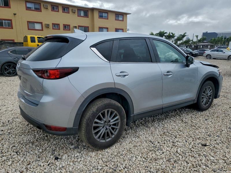 Photo 3 from auction – 2017 MAZDA CX-5 TOURI with VIN JM3KFBCL5H0185786