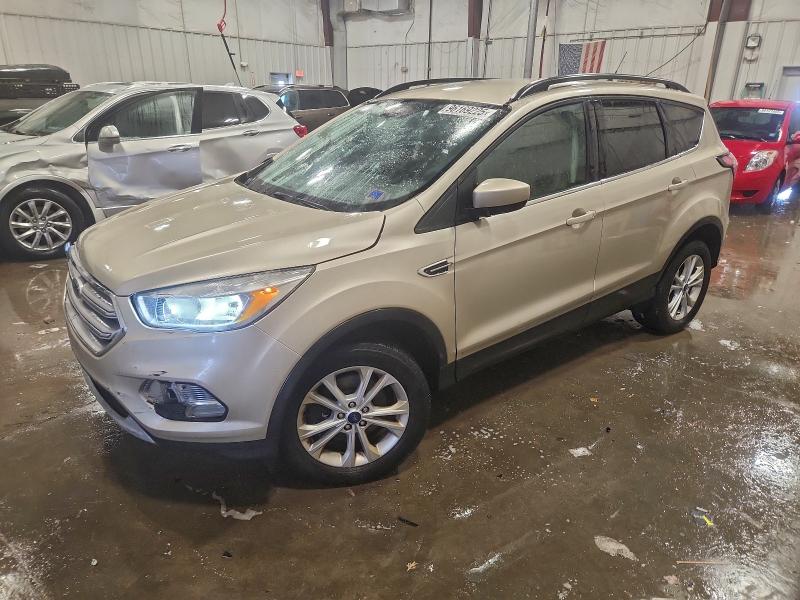 FORD ESCAPE SE 2018 with VIN 1FMCU9GD5JUD44203 - Photo from auction