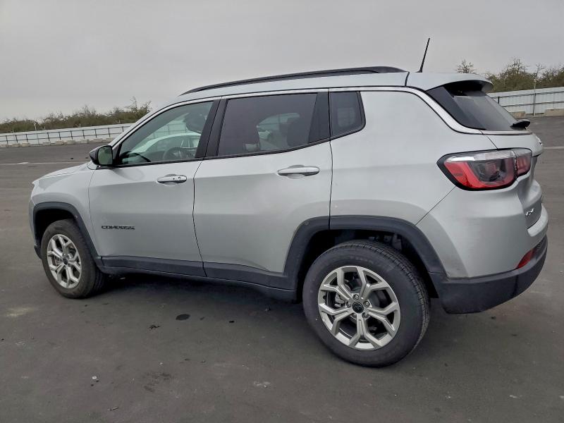 Photo 2 from auction – 2025 JEEP COMPASS LA with VIN 3C4NJDBN1ST597409