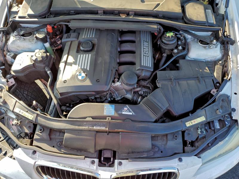 Photo 11 from auction – 2009 BMW 328 I with VIN WBAPH73509E125780