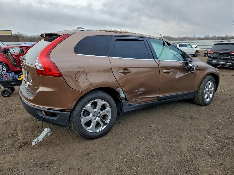 Photo 3 from auction – 2013 VOLVO XC60 3.2 with VIN YV4952DZ9D2385952