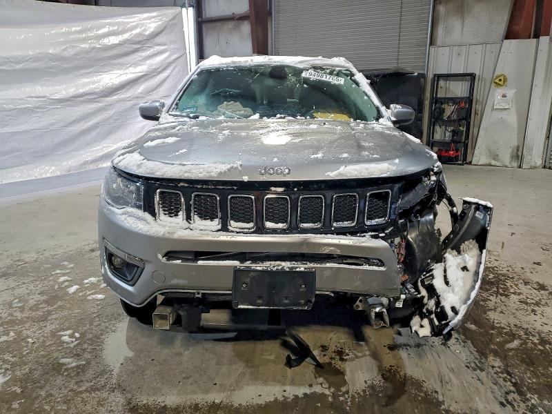 Photo 5 from auction – 2019 JEEP COMPASS LA with VIN 3C4NJDBB4KT839793