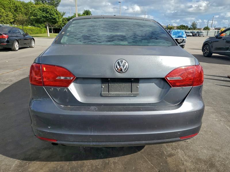 Photo 6 from auction – 2014 VOLKSWAGEN JETTA BASE with VIN 3VW1K7AJXEM366595
