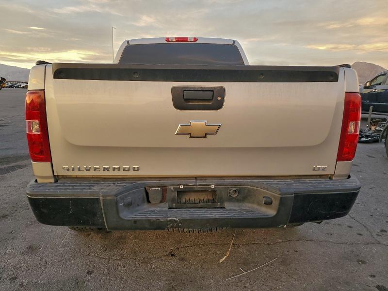 Photo 6 from auction – 2008 CHEVROLET SILVERADO with VIN 2GCEK19J481180617