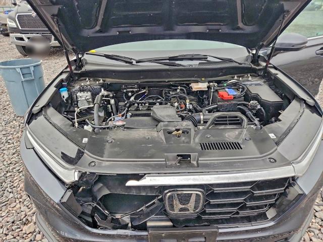 Photo 11 from auction – 2025 HONDA CR-V with VIN 7FARS4H7XSE018427