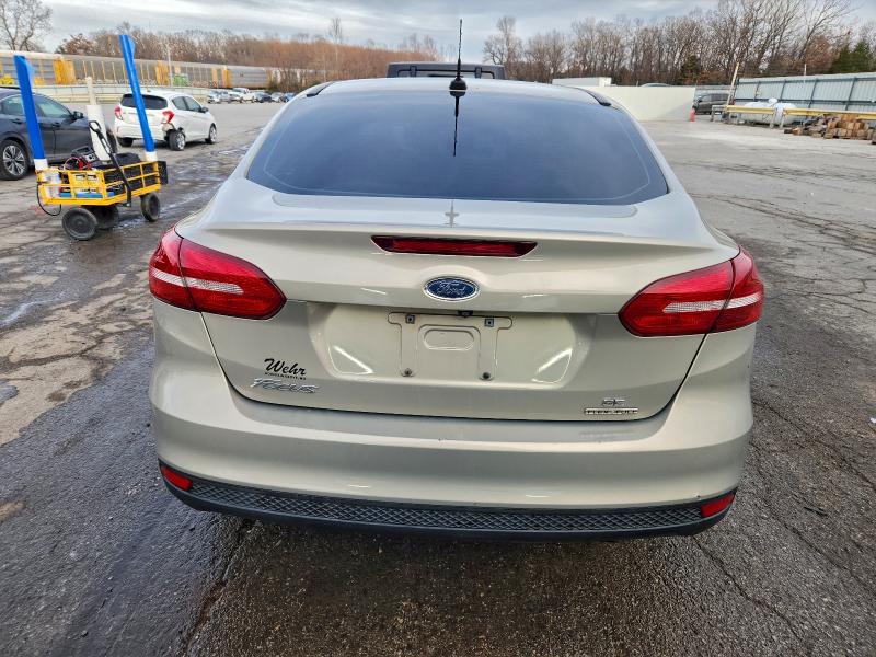 Photo 6 from auction – 2015 FORD FOCUS SE with VIN 1FADP3F26FL235393