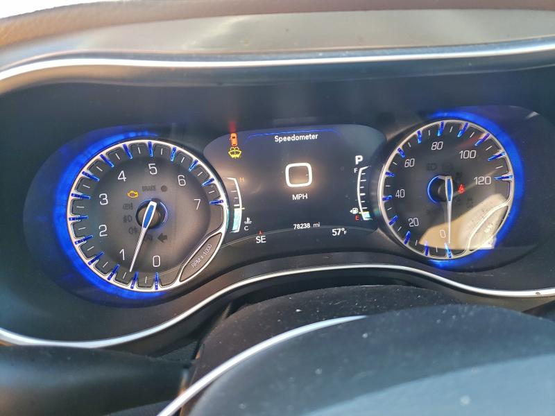 Photo 9 from auction – 2017 CHRYSLER PACIFICA L with VIN 2C4RC1GG5HR570536
