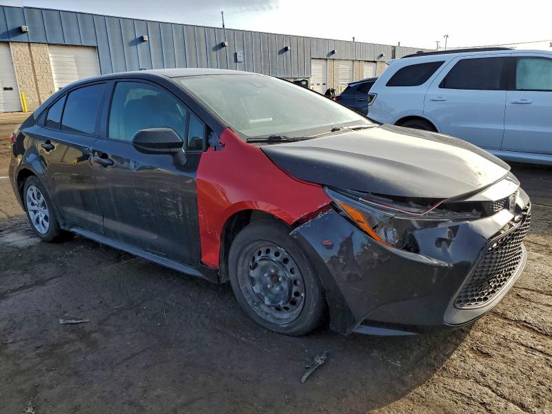 Photo 4 from auction – 2022 TOYOTA COROLLA LE with VIN 5YFEPMAE2NP313731