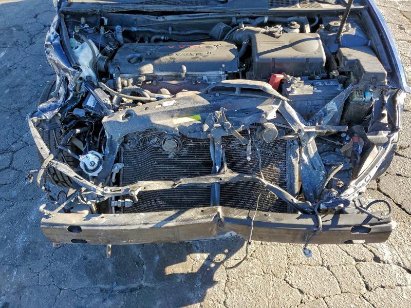 Photo 11 from auction – 2005 TOYOTA CAMRY LE with VIN 4T1BE30K35U061433