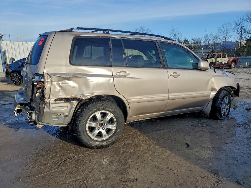 Photo 3 from auction – 2006 TOYOTA HIGHLANDER with VIN JTEDP21A660098570
