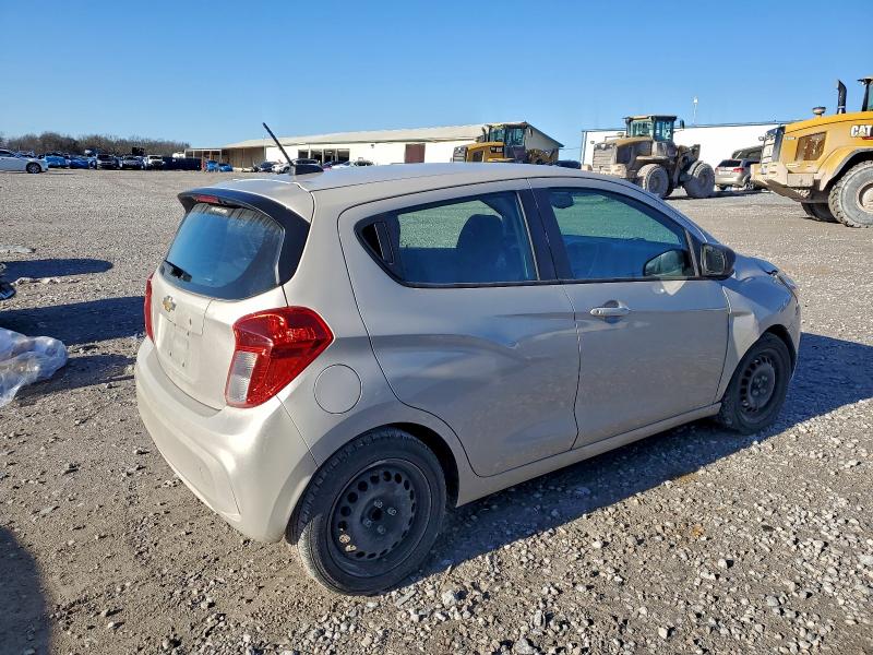 Photo 3 from auction – 2017 CHEVROLET SPARK LS with VIN KL8CB6SA7HC737750