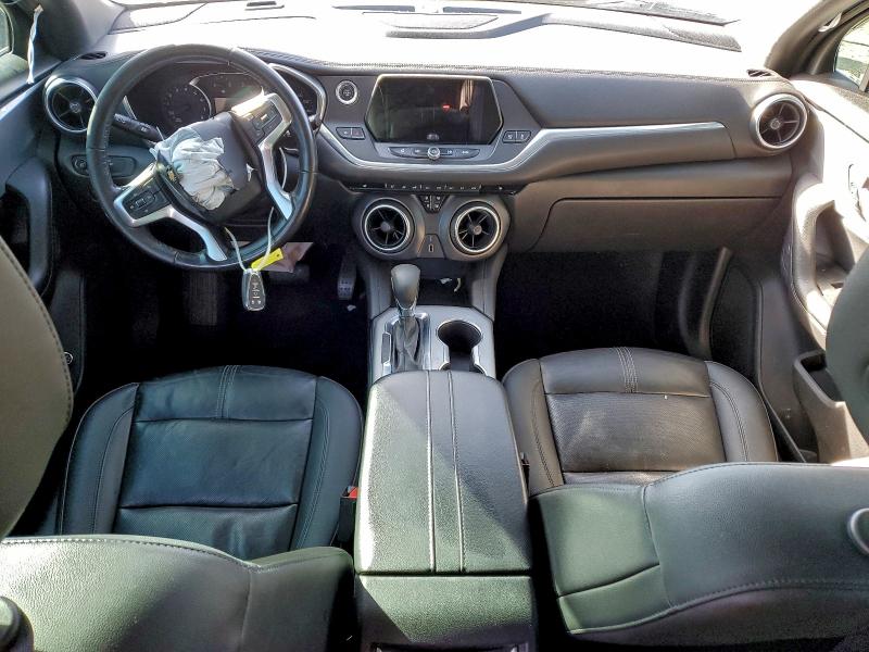 Photo 8 from auction – 2021 CHEVROLET BLAZER 3LT with VIN 3GNKBDRS6MS510292