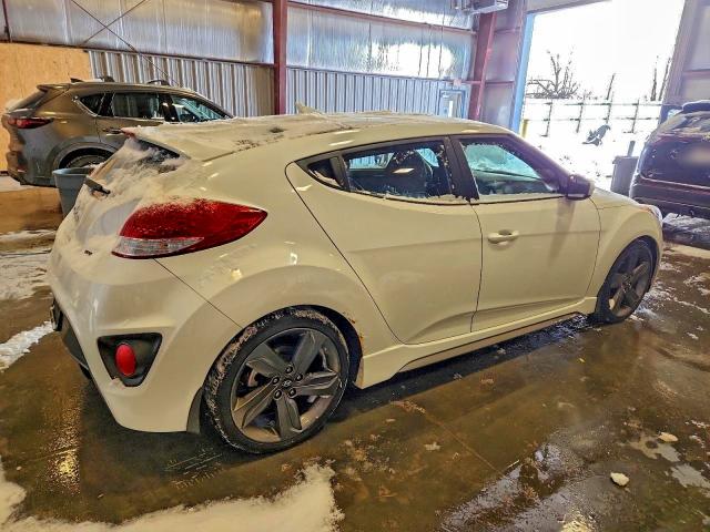 Photo 3 from auction – 2015 HYUNDAI VELOSTER T with VIN KMHTC6AE8FU239309