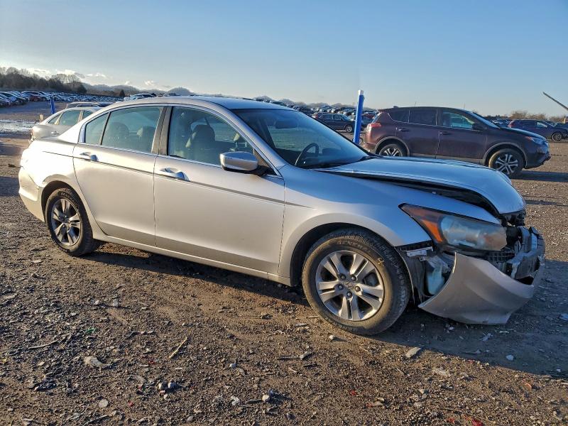 Photo 4 from auction – 2012 HONDA ACCORD with VIN 1HGCP2F64CA019554