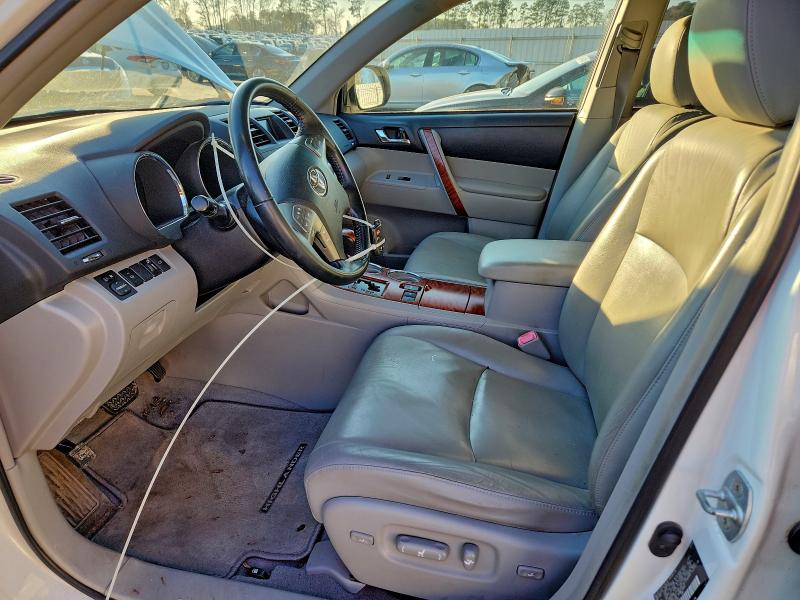 Photo 7 from auction – 2009 TOYOTA HIGHLANDER with VIN JTEDS42A192071066