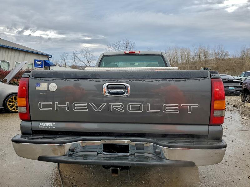 Photo 6 from auction – 2002 CHEVROLET SILVERADO with VIN 1GCEC14V22Z157519