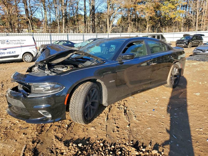 DODGE CHARGER R/ 2019 with VIN 2C3CDXCT2KH572125 - Photo from auction