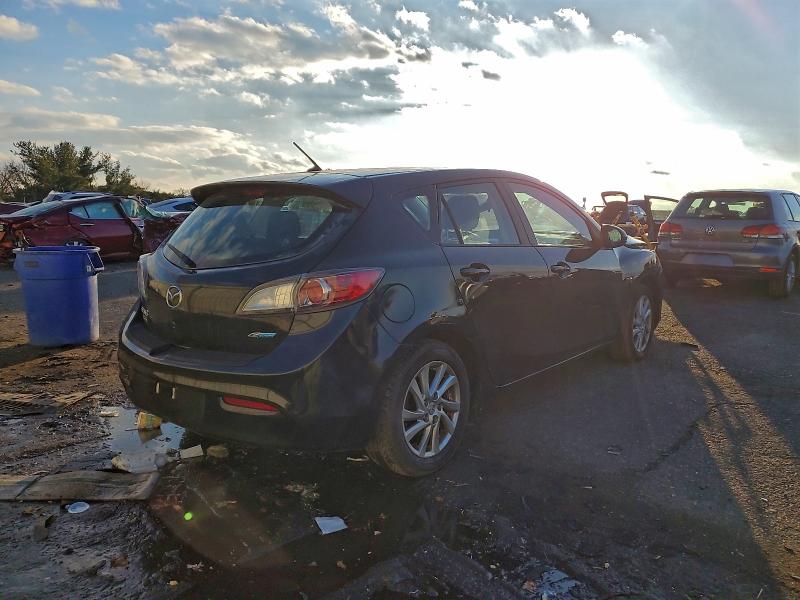 Foto 3 de la subasta – 2012 MAZDA 3 I con VIN JM1BL1L82C1679095