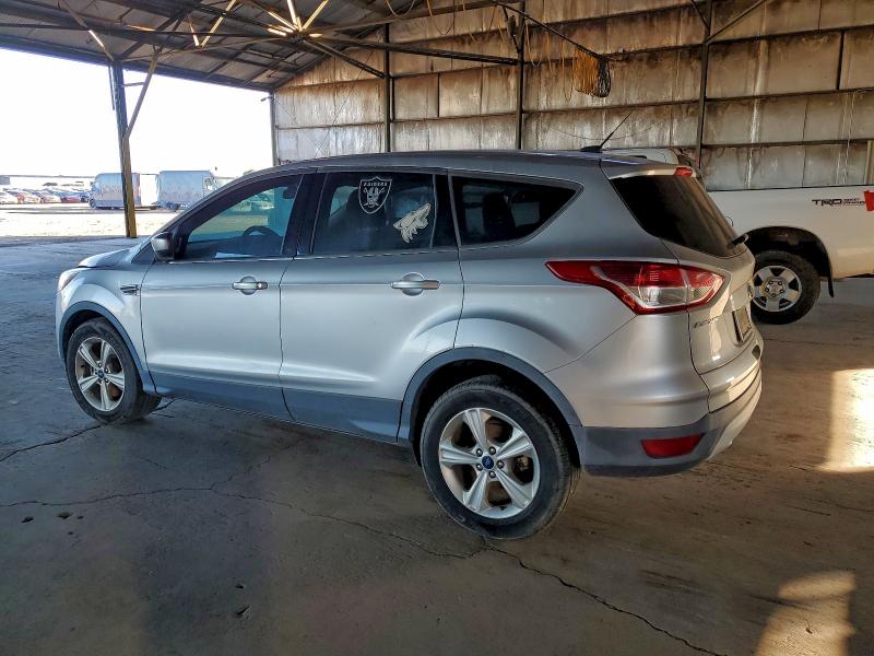 Photo 2 from auction – 2015 FORD ESCAPE SE with VIN 1FMCU0G95FUB07631