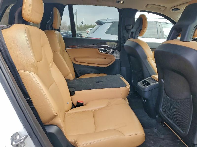 Photo 11 from auction – 2016 VOLVO XC90 T6 with VIN YV4A22PK6G1058794