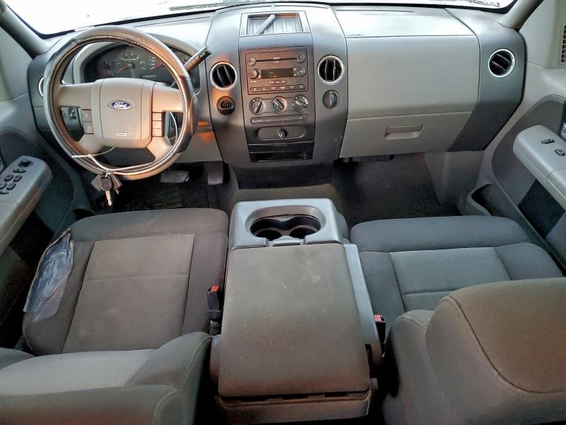 Photo 8 from auction – 2006 FORD F150 SUPER with VIN 1FTRW12W56KD07612