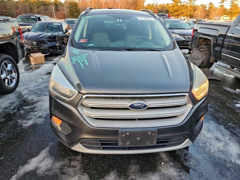 Photo 5 from auction – 2018 FORD ESCAPE SE with VIN 1FMCU9GD4JUB30237