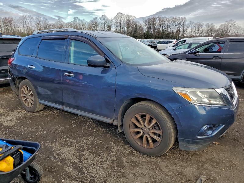 Photo 4 from auction – 2013 NISSAN PATHFINDER with VIN 5N1AR2MM0DC606062