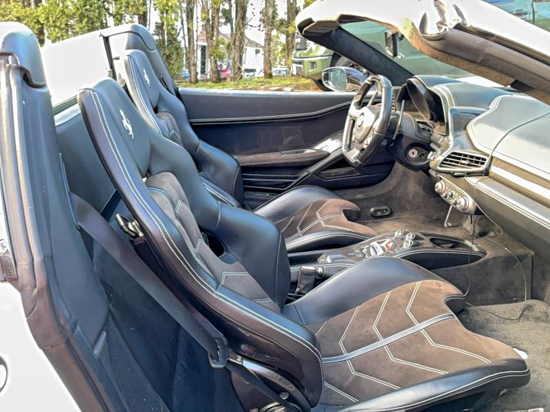 Photo 5 from auction – 2012 FERRARI 458 SPIDER with VIN ZFF68NHA1C0188739