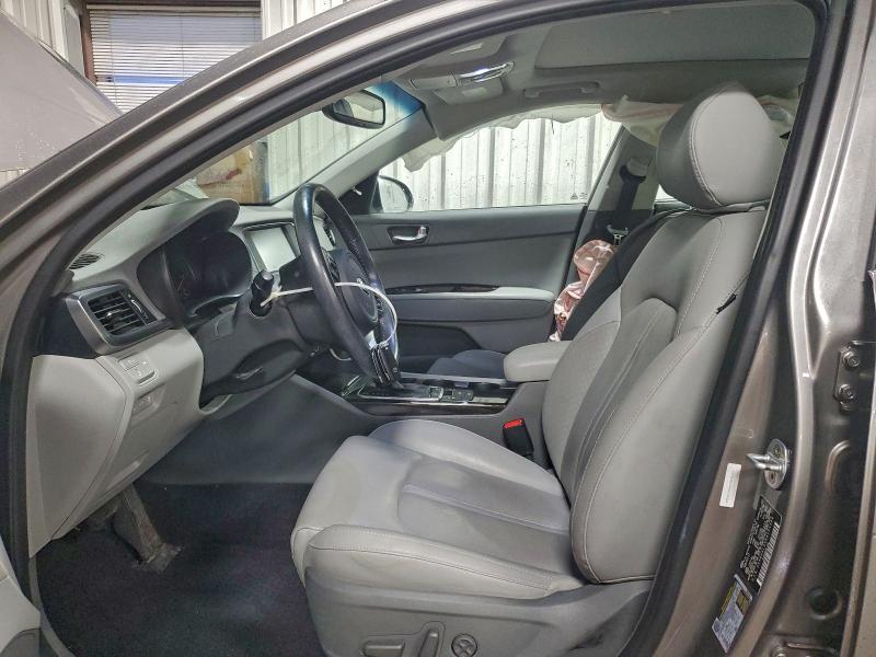 Photo 7 from auction – 2017 KIA OPTIMA EX with VIN 5XXGU4L3XHG154564