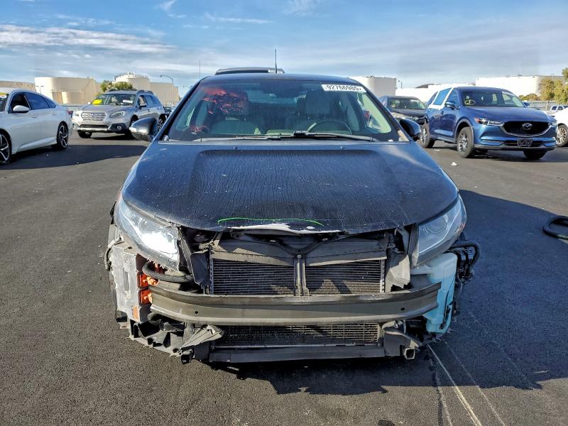Photo 5 from auction – 2014 CHEVROLET VOLT with VIN 1G1RF6E40EU174468