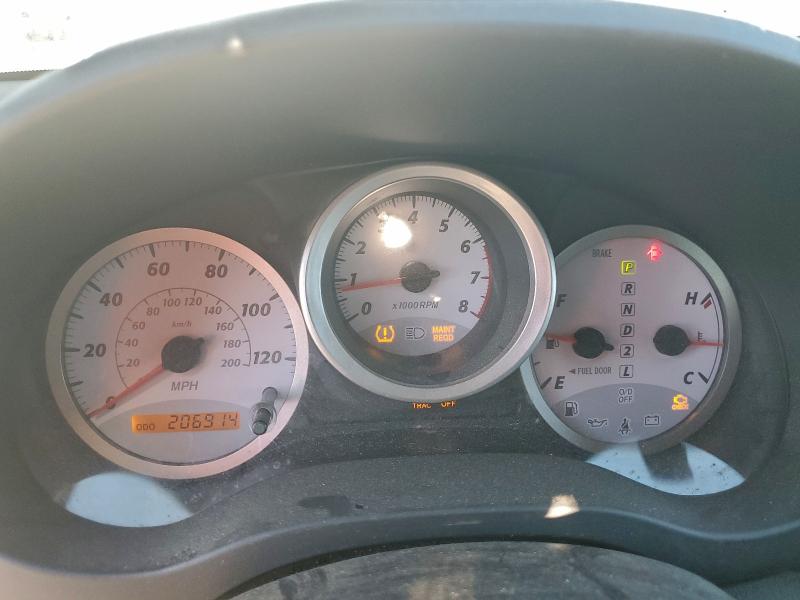 Photo 9 from auction – 2004 TOYOTA RAV4 with VIN JTEGD20V840023487