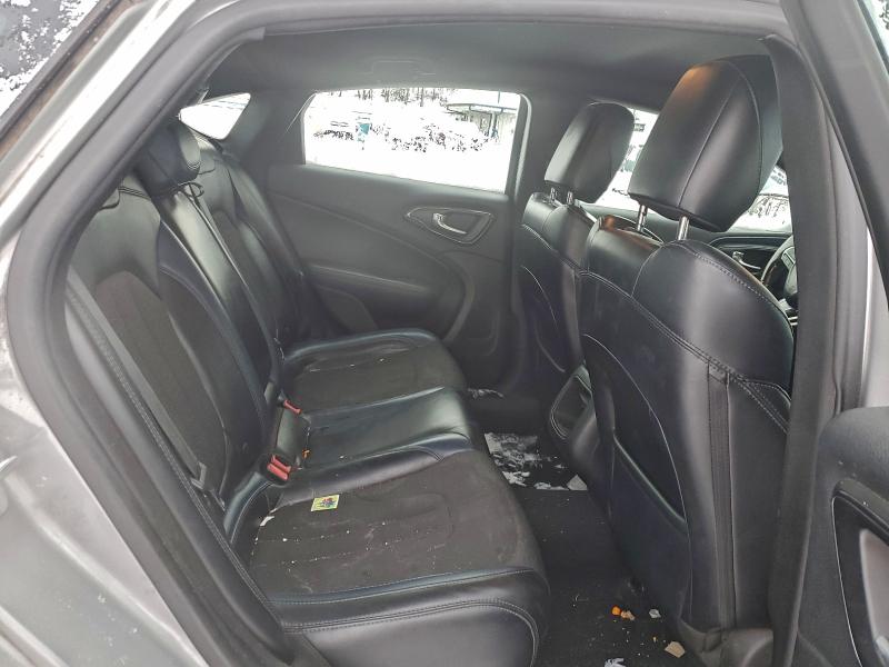 Photo 10 from auction – 2015 CHRYSLER 200 S with VIN 1C3CCCBBXFN675388