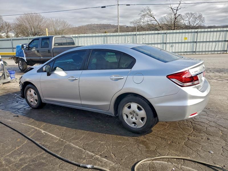 Photo 2 from auction – 2015 HONDA CIVIC LX with VIN 19XFB2F59FE019973