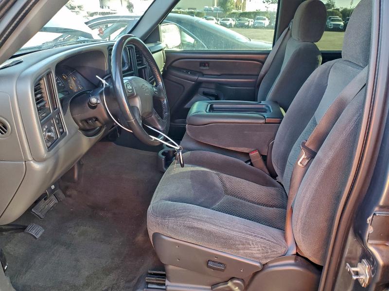 Photo 7 from auction – 2006 CHEVROLET SILVERADO with VIN 2GCEC13T561184096