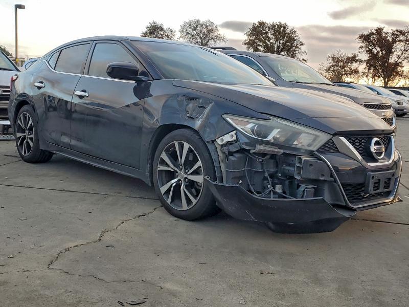 Photo 4 from auction – 2018 NISSAN MAXIMA with VIN 1N4AA6AP7JC362851