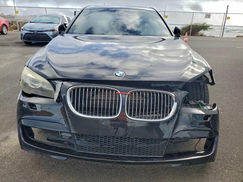 Photo 5 from auction – 2011 BMW 750 I with VIN WBAKA8C51BCY36152