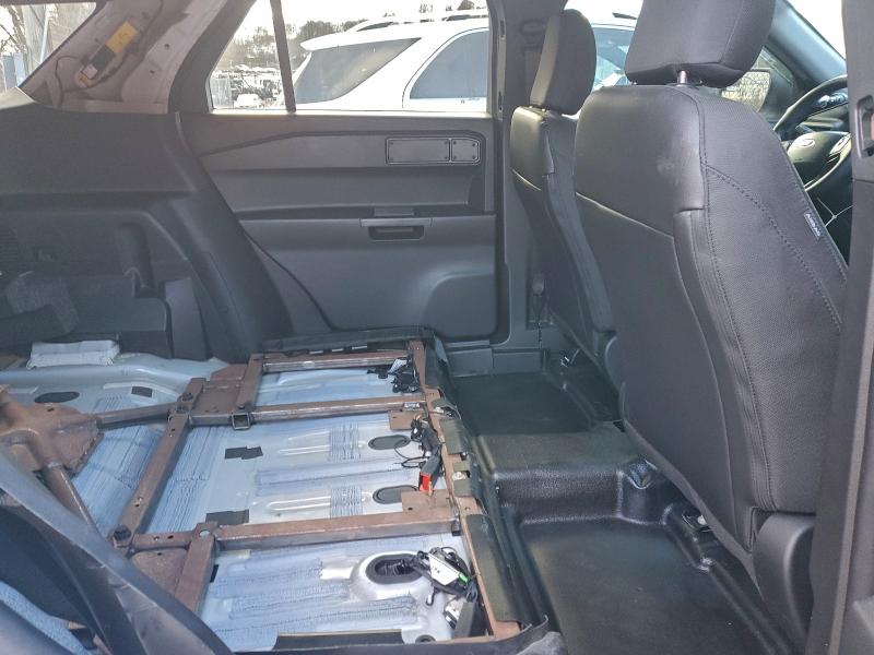 Photo 10 from auction – 2023 FORD EXPLORER P with VIN 1FM5K8AW9PNA04624